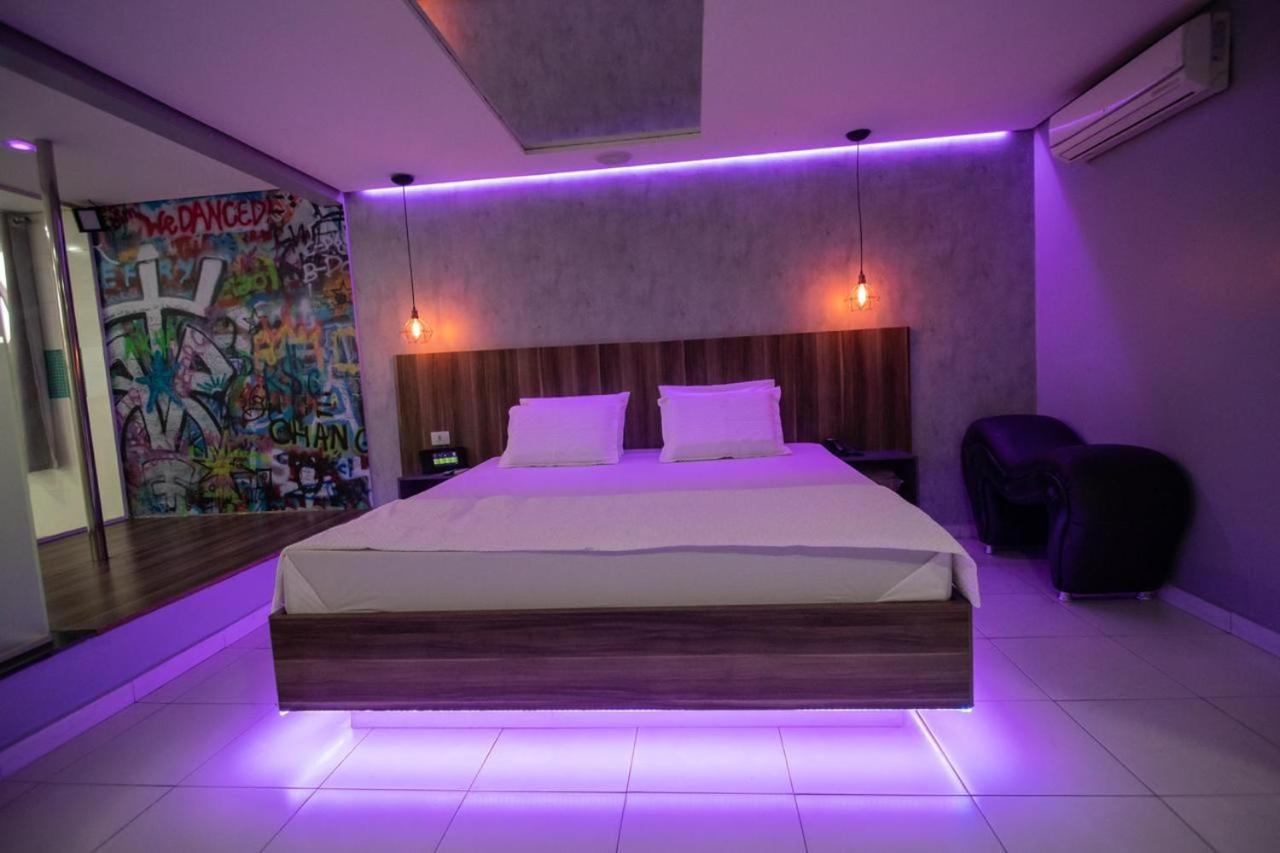 Motel Spot เซาเปาโล ภายนอก รูปภาพ